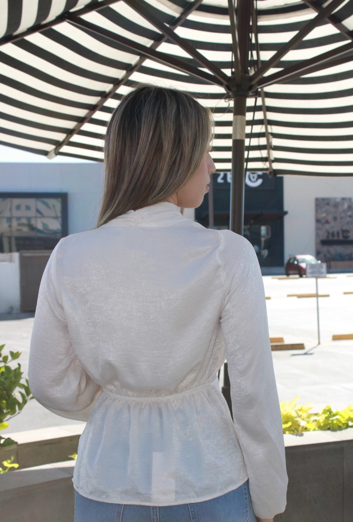 Camisa satin crema #11502