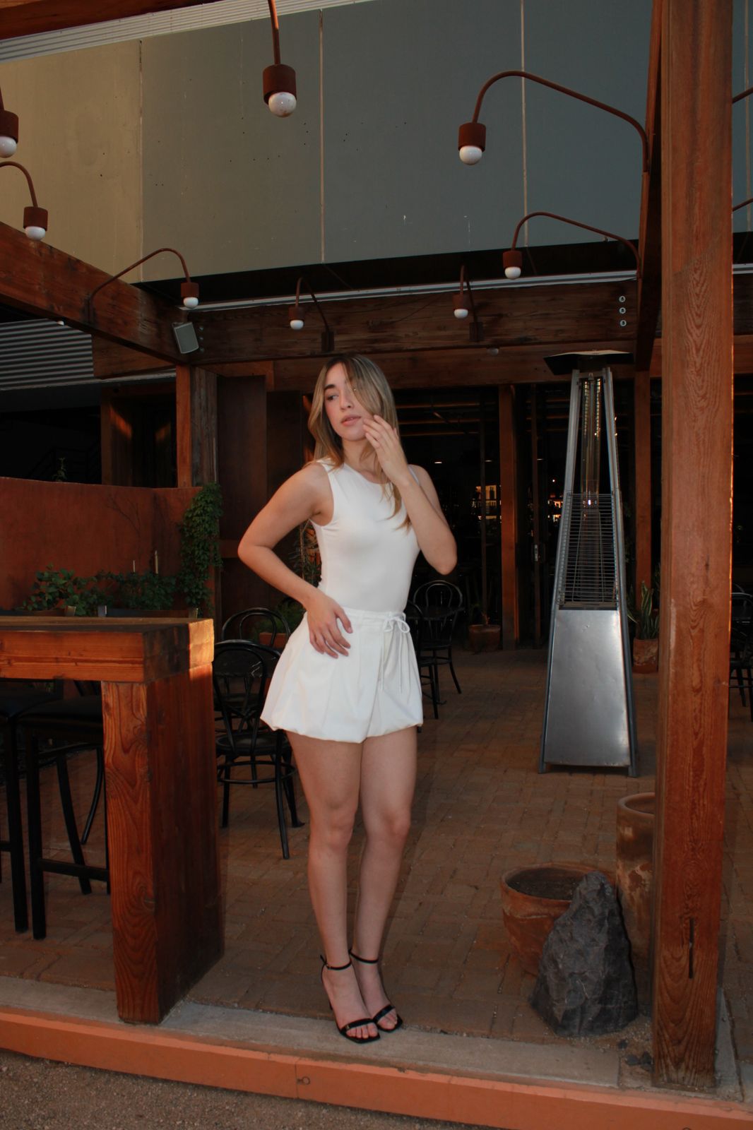 Falda Short globo, color blanco #10970