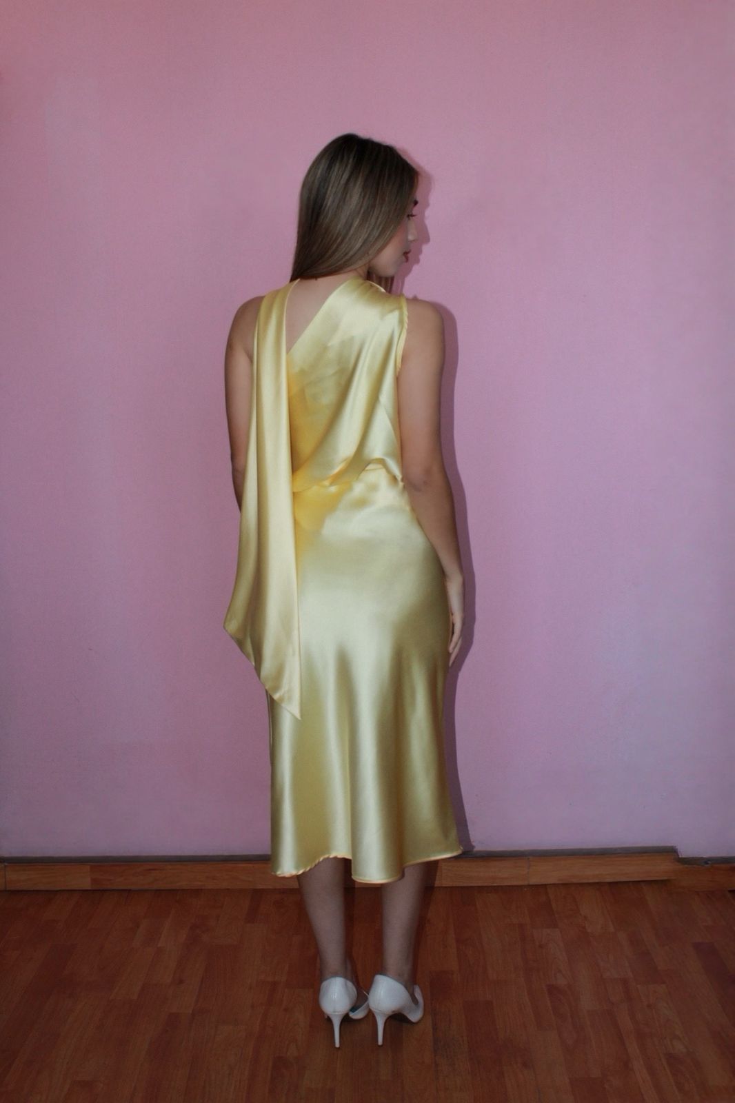 Faldas satinada midi amarilla #11745