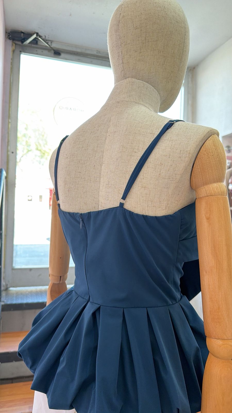 Blusa tipo globo azul marino #11950
