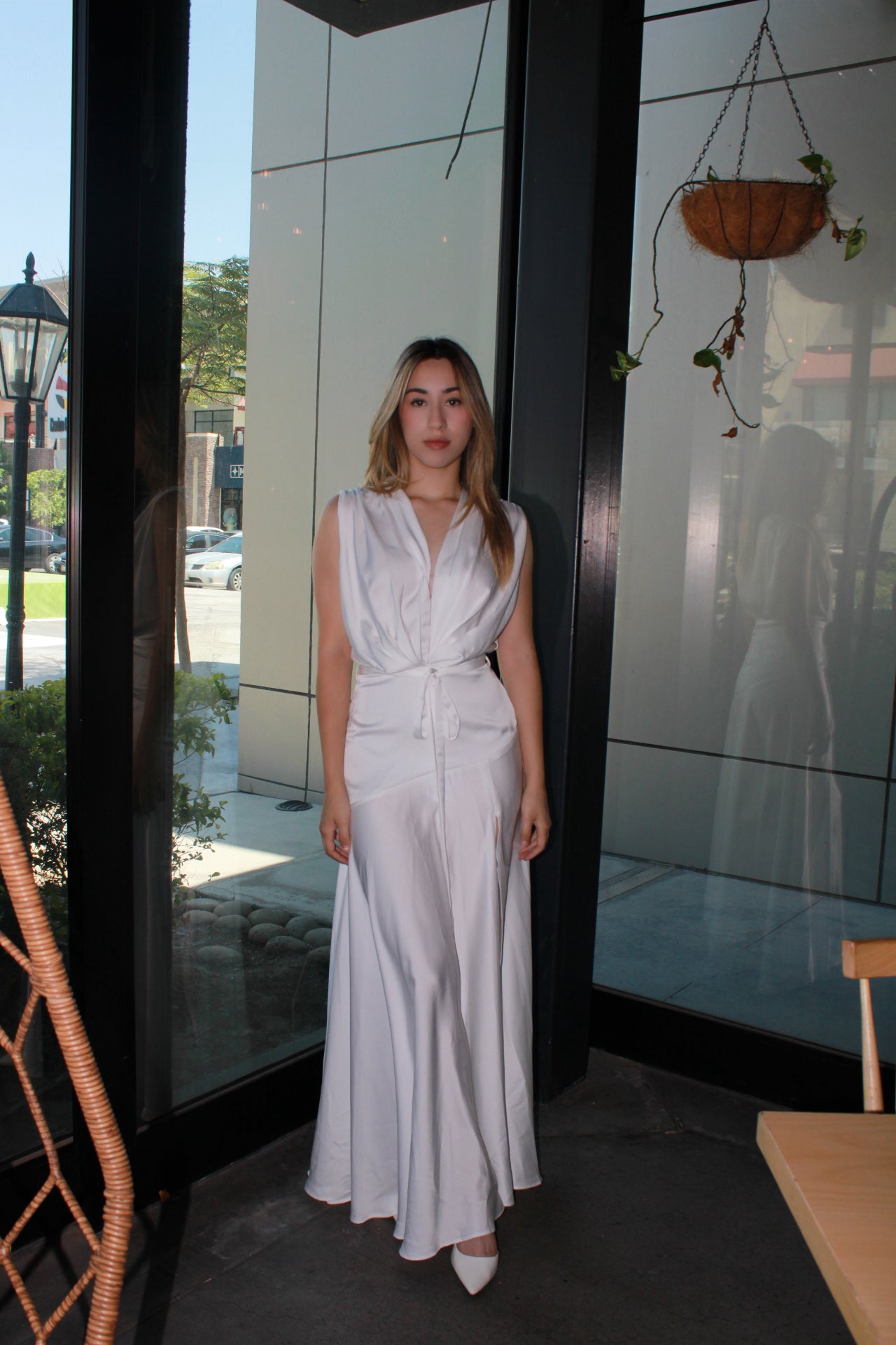 Vestido Satinado Largo Blanco sin mangas #11324