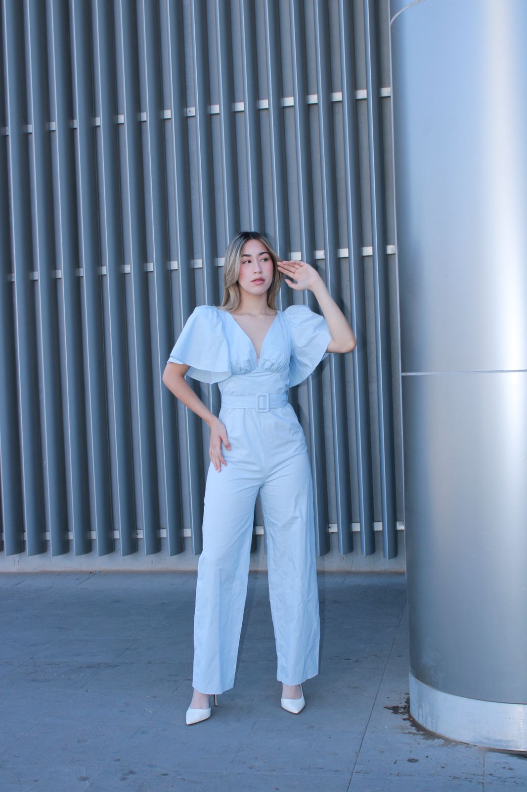 Jumpsuit azul claro con cinto #10887