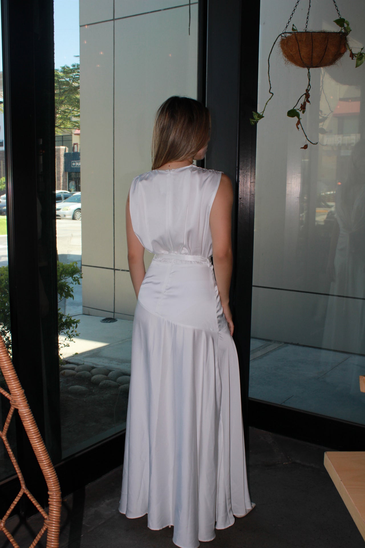 Vestido Satinado Largo Blanco sin mangas #11324