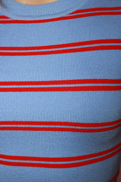 Blusa azul básica de rayas rojas tela tipo suéter #11798