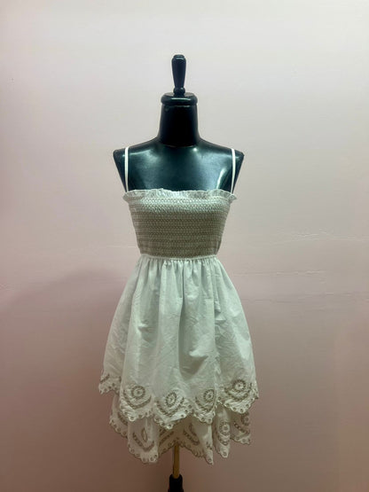 Vestido blanco con bordado #11916￼