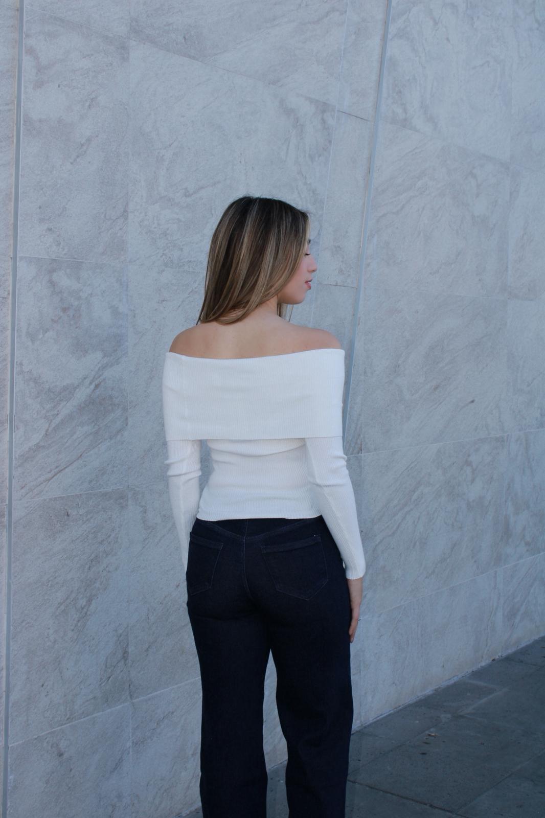 Blusa, suéter of Shoulder, con botones blanca #11577￼