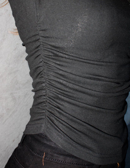 Blusa manga larga negra costado drapeado #11590