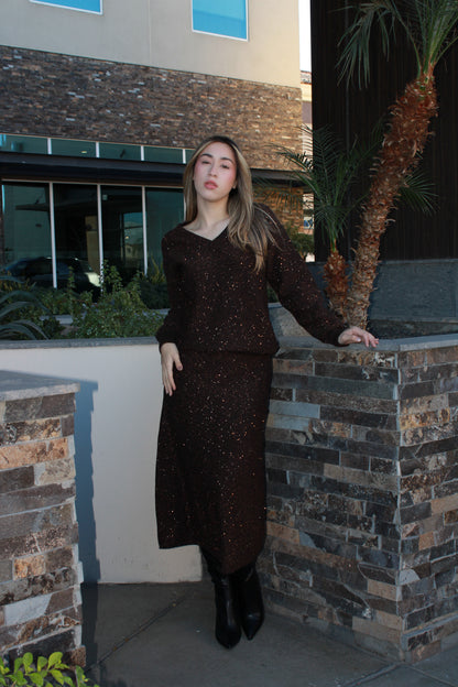 Set café oscuro con brillos naranjas #11602