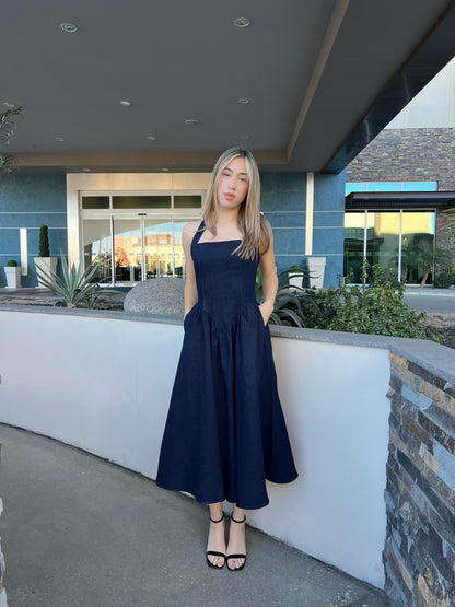 Vestido, mezclilla, oscuro, Halter mide y con vuelo #11720￼