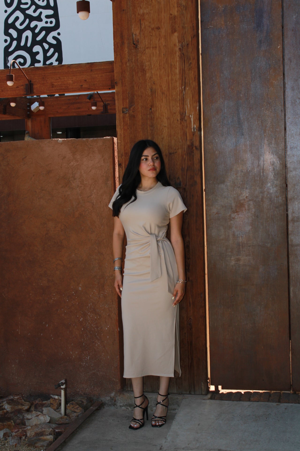Vestido beige c nudo midi #11261