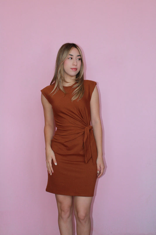 Vestido tipo camiseta c nudo corto café #11373