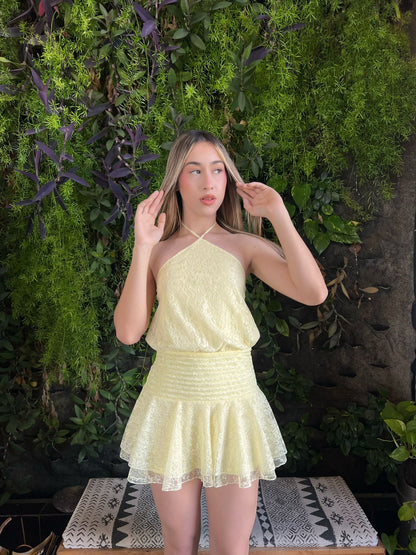 Vestido amarillo corto de encaje #11824