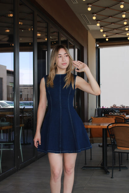 Vestido mezclilla oscura corto (corte A) #11276