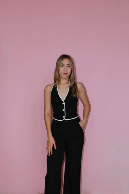Chaleco negro halter con orilla blanca #11366