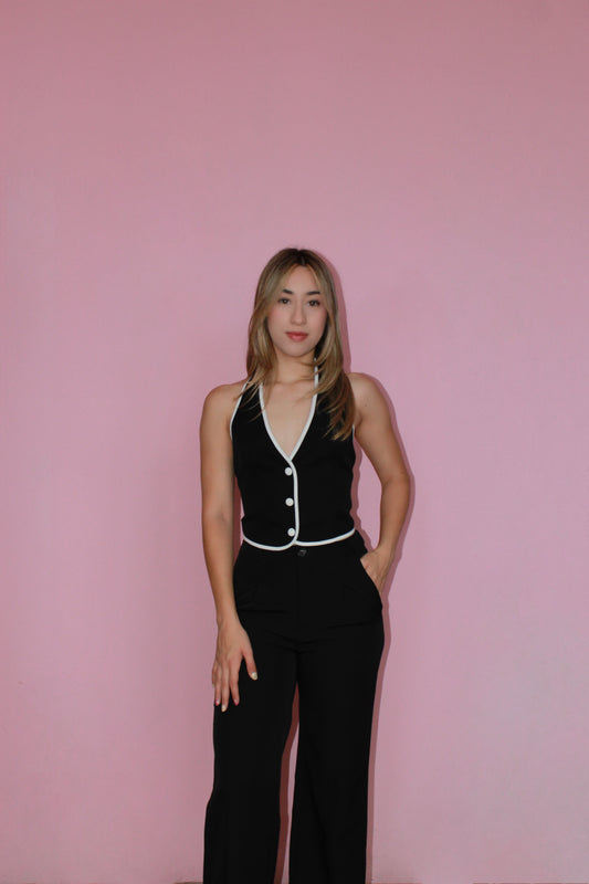 Chaleco negro halter con orilla blanca #11366