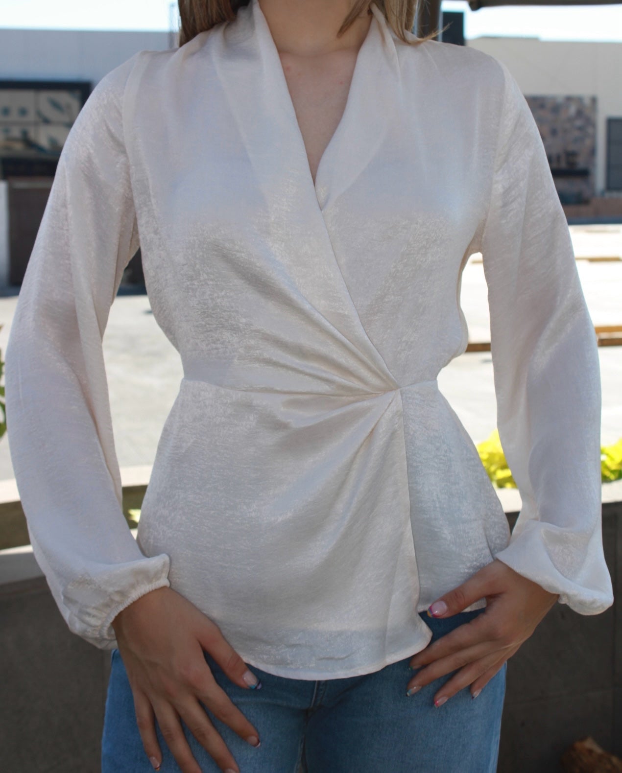 Camisa satin crema #11502