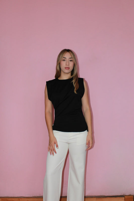 Blusa negra sin manga lado drapeado #11370