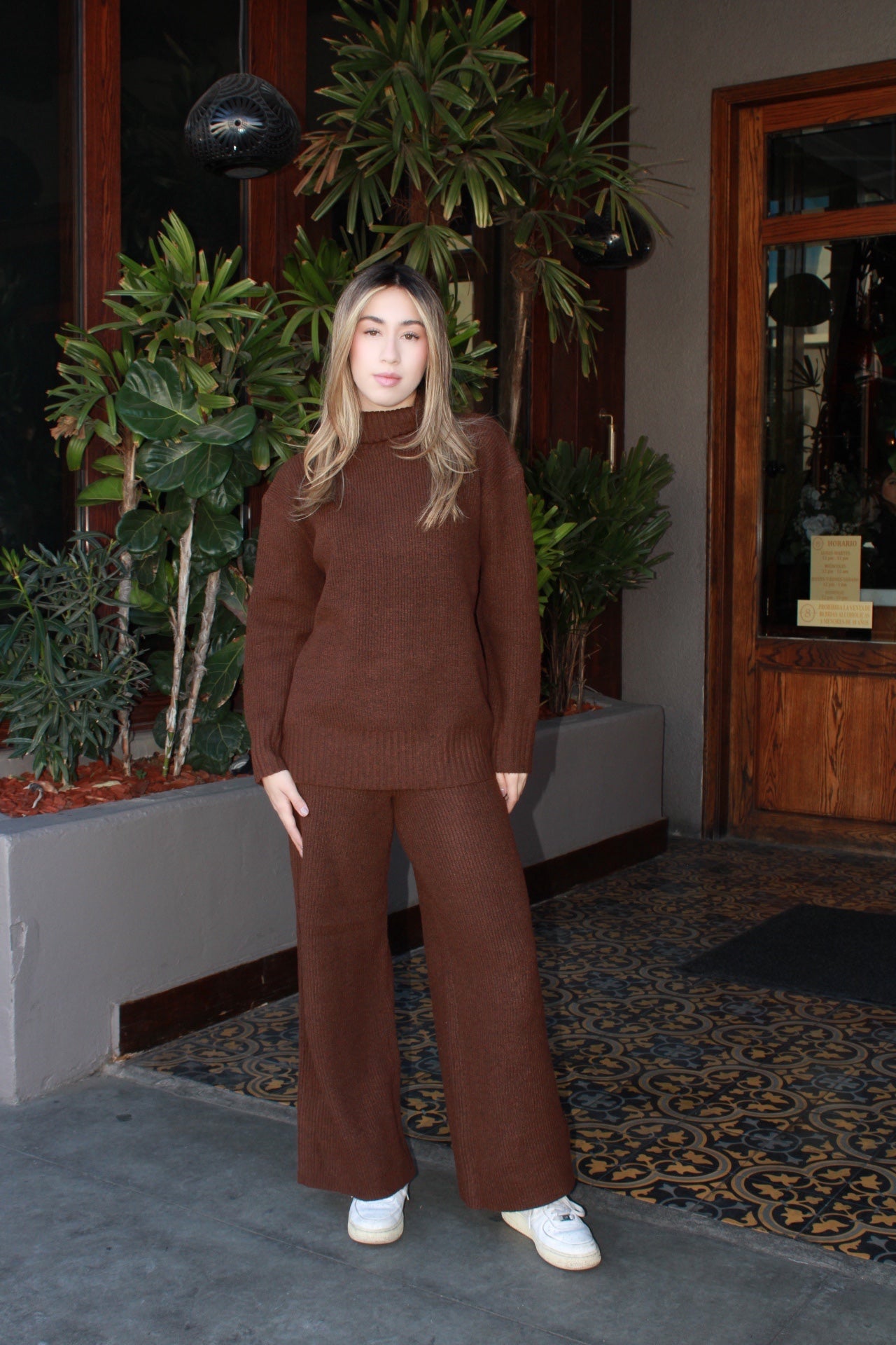 Conjunto de Pans café tejido #11540