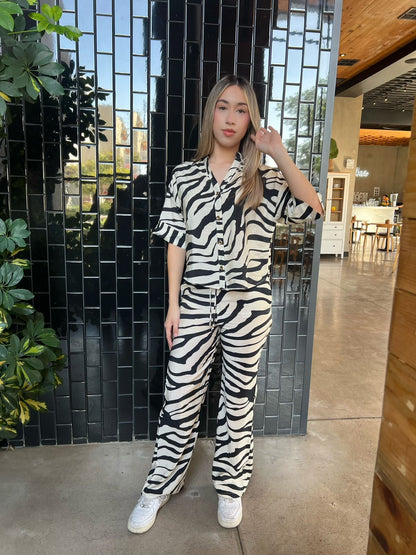 Conjunto de dos piezas con estampado negro#11823
