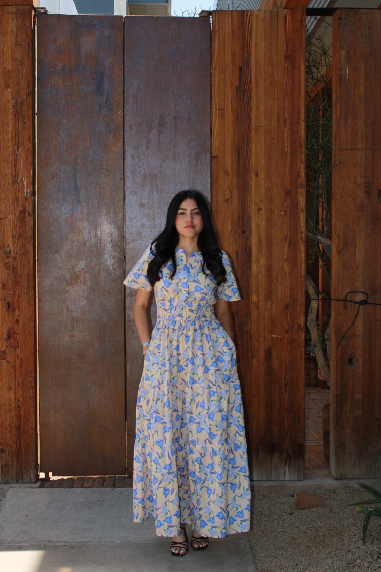 Vestido floreado beige c azul de manga #11256