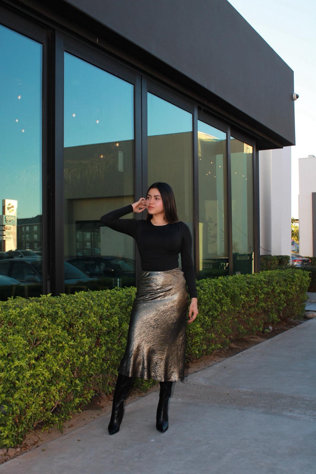 Falda larga dorada satin #11625