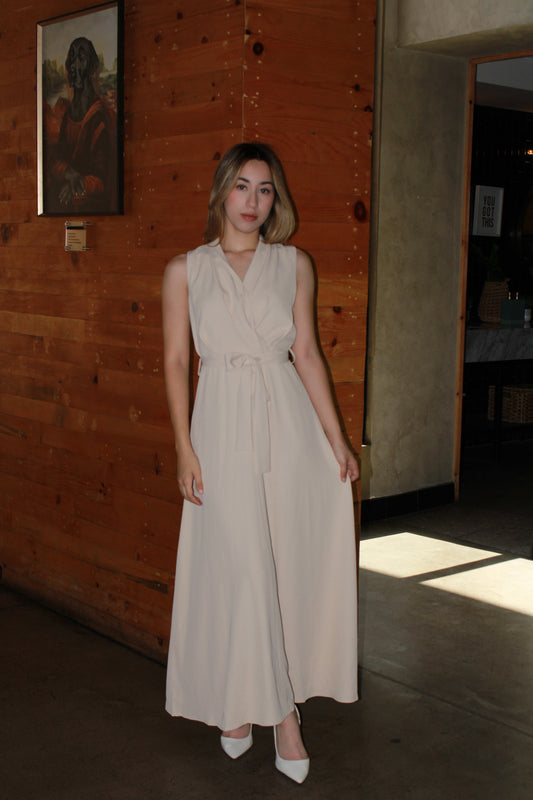 Vestido beige corte 50s #11316