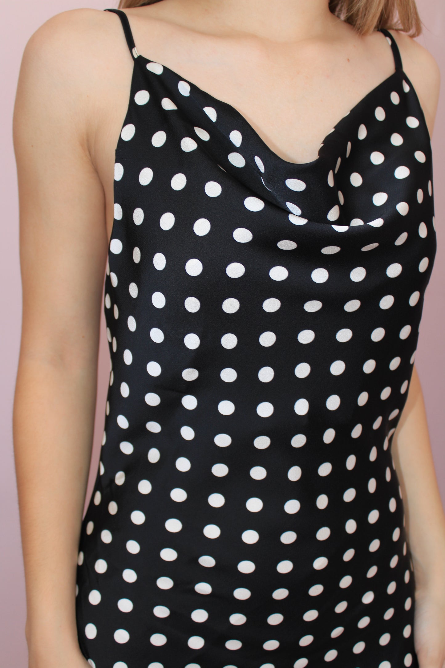 Vestido polka dots negro largo satinado #11881