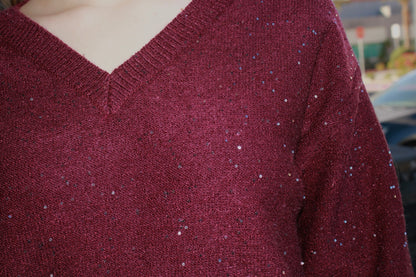 Suéter guinda, cuello V con brillos#11601