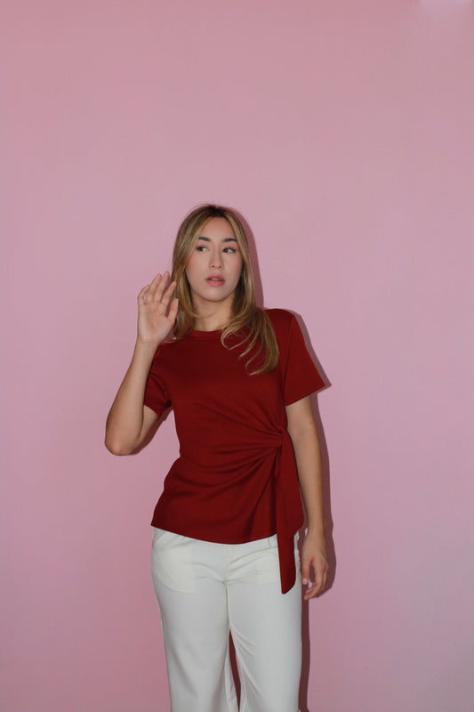 Camisa guinda con nudo ￼#11388