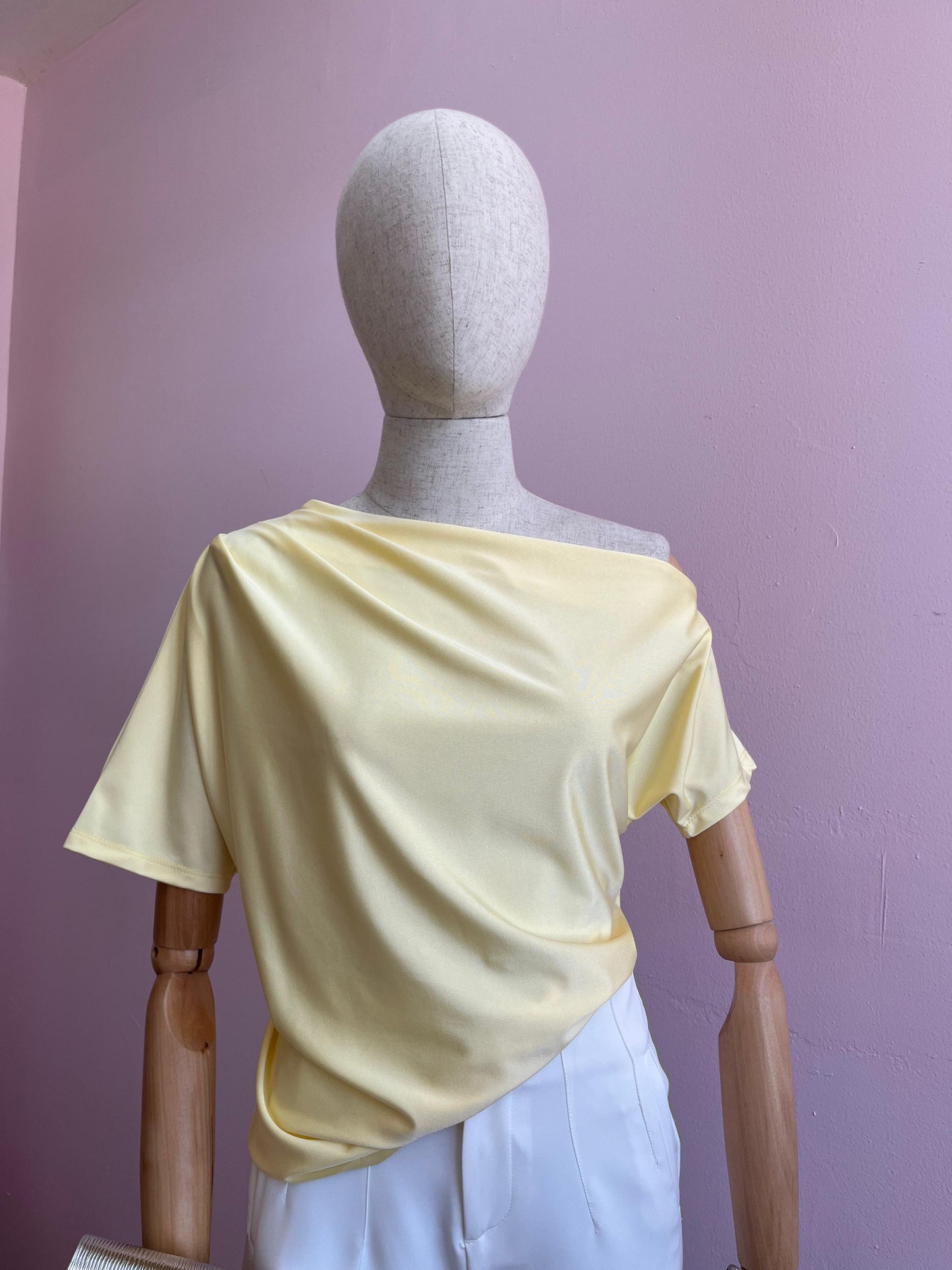 Blusa amarillatipo satin #11953