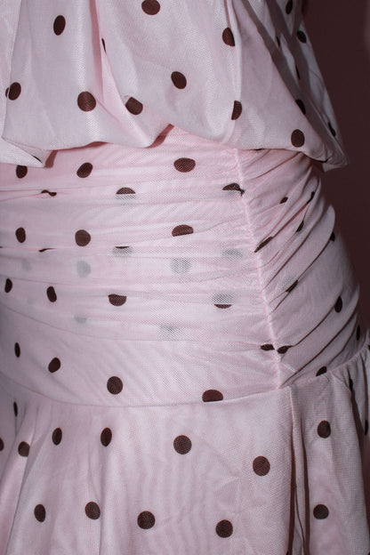 Vestido rosa, con bolitas cafés, Halter. ￼#11759
