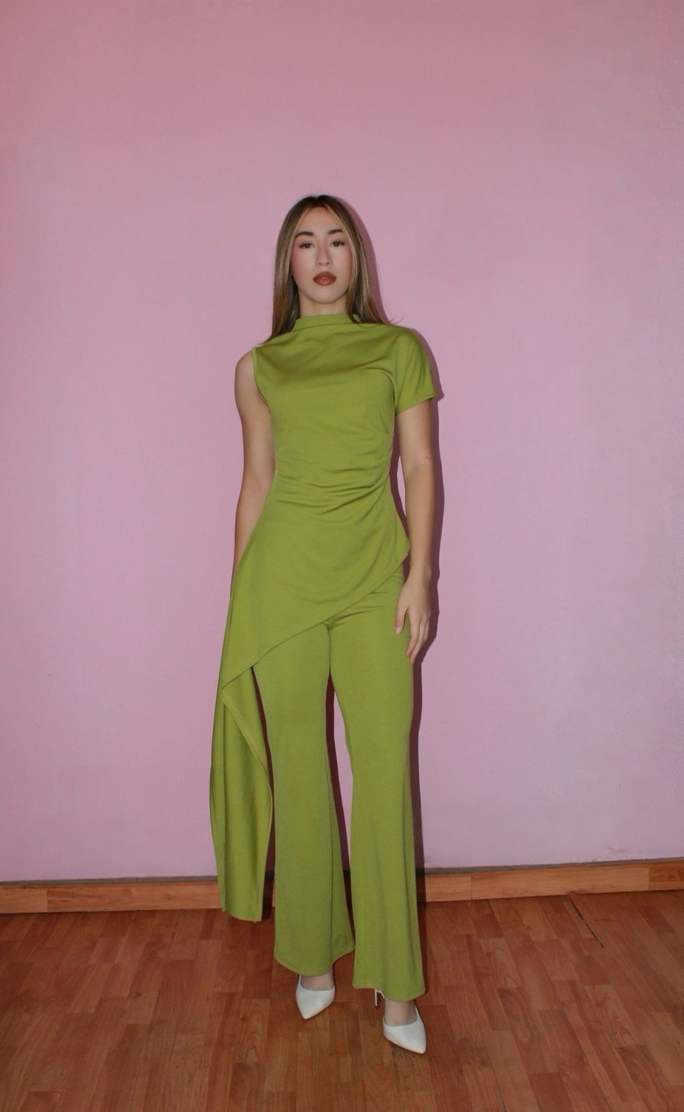 Conjunto verde, blusas, simétrica y pantalón #11770￼