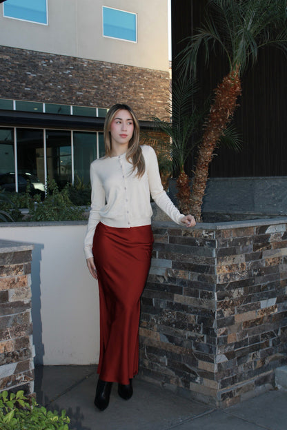 Falda color vino con abertura #11600