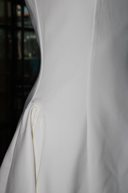Vestido blanco corto de tirantes corte A #11321