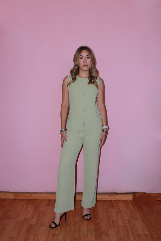 Set verde clarito chaleco y pantalón #11338