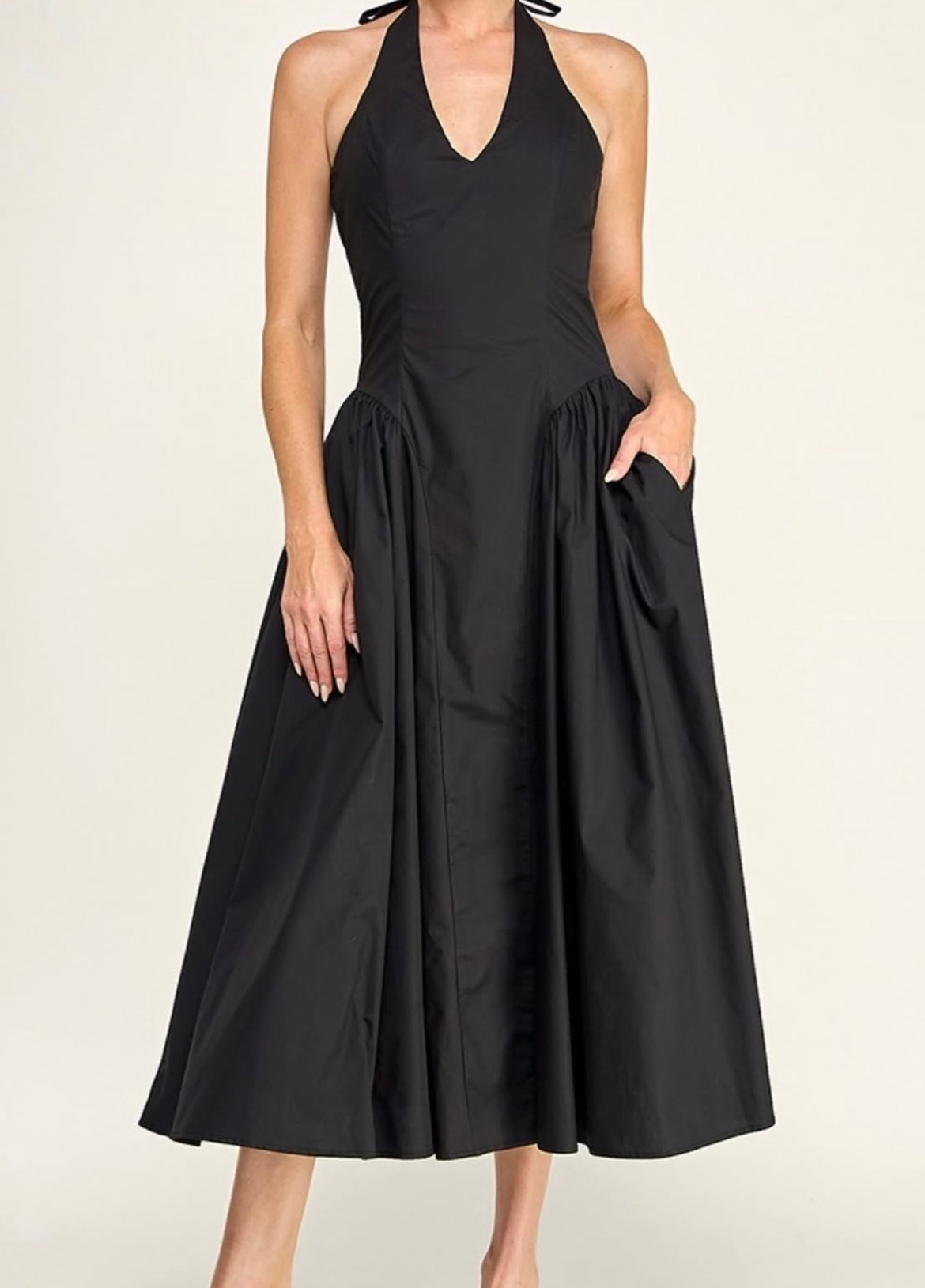 Vestido negro largo halter #12004