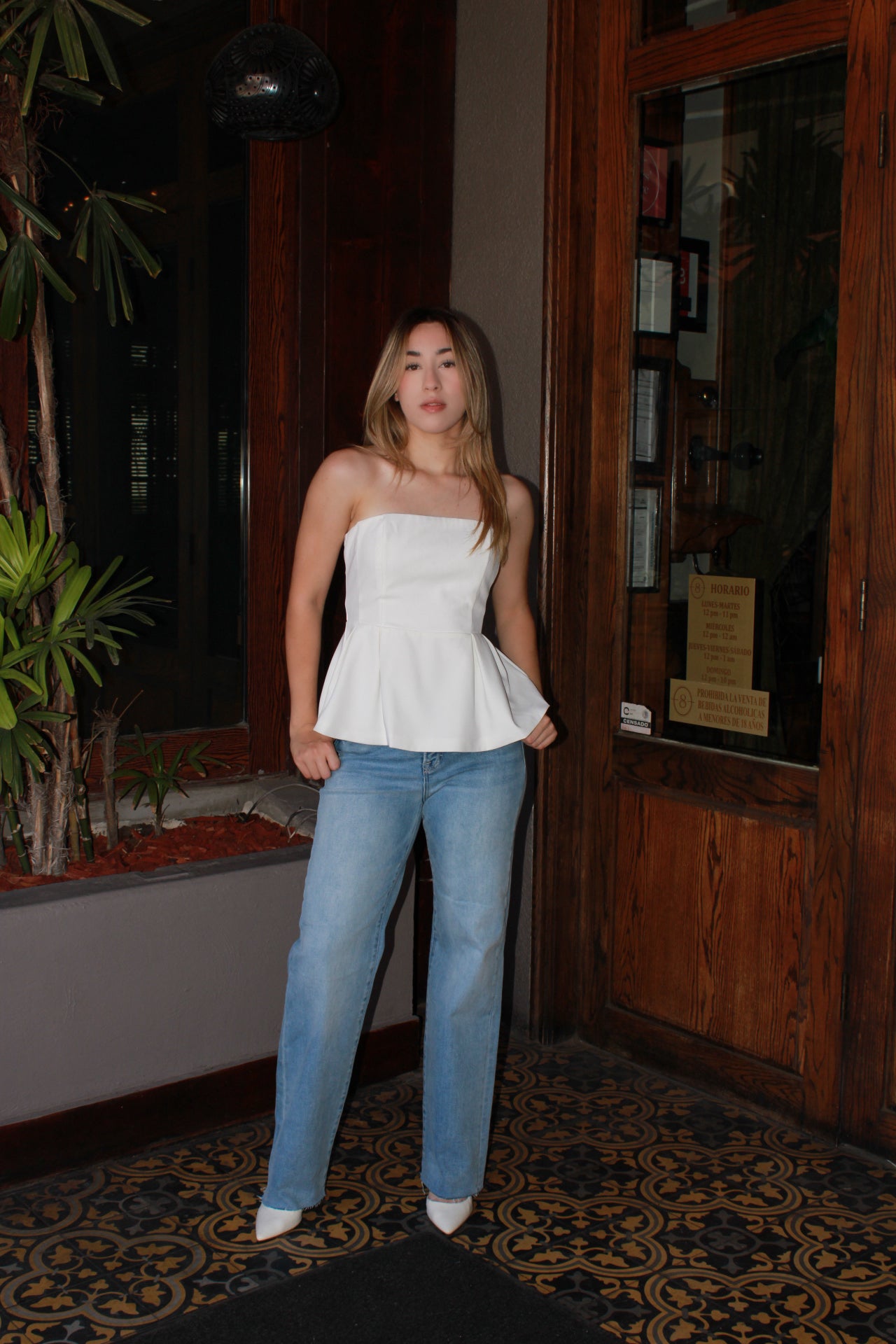 Blusa strapless blanca c Olán #11306
