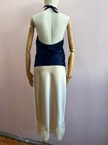 Falda, beige de satín con encaje #11944￼