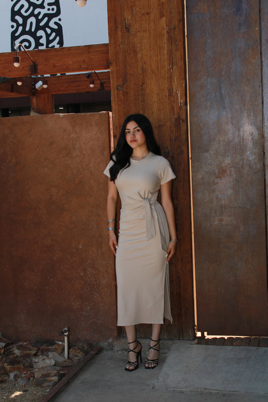 Vestido beige c nudo midi #11261