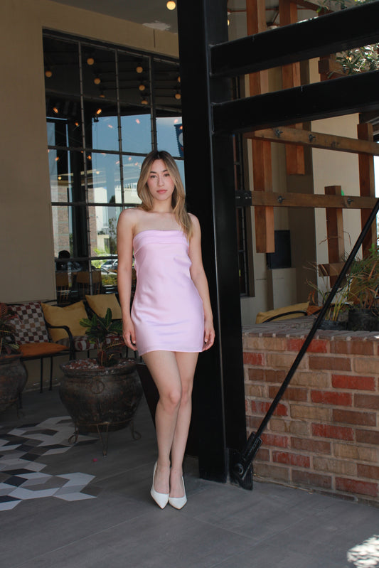 Vestido rosa pastel satinado strapless #11273