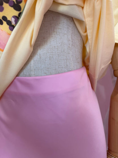 Falda satinada rosa #11952