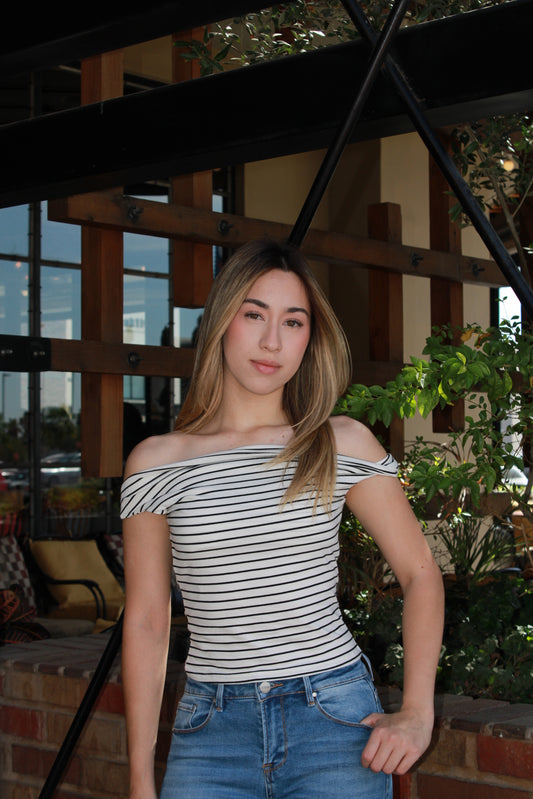 Blusa blanca rayas negras #11284