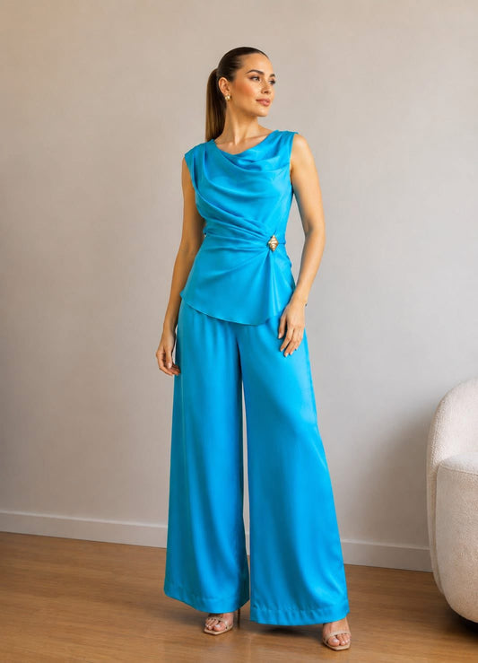 Conjunto azul satinado con detalle dorado #11941￼