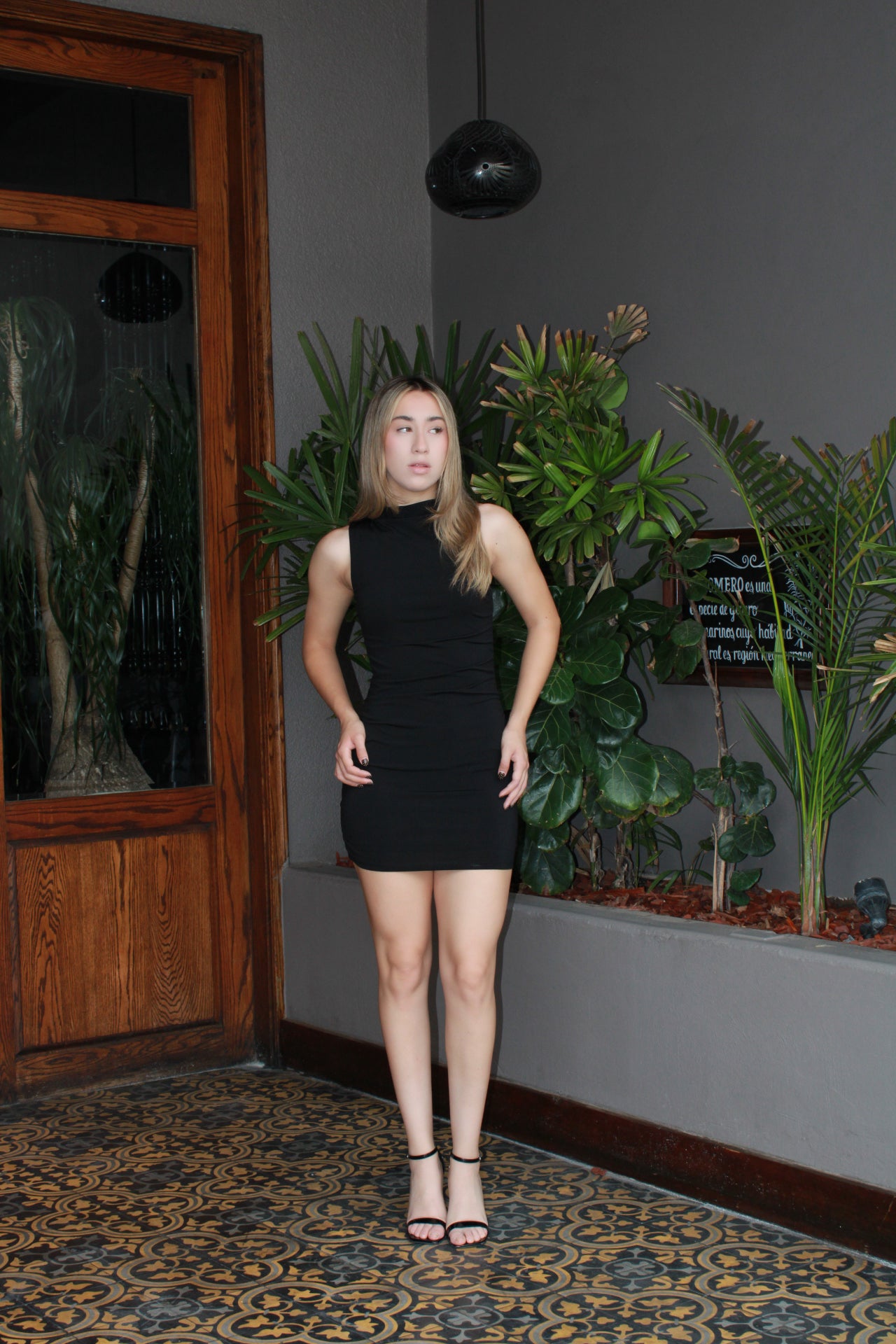 Vestido negro corto #11470