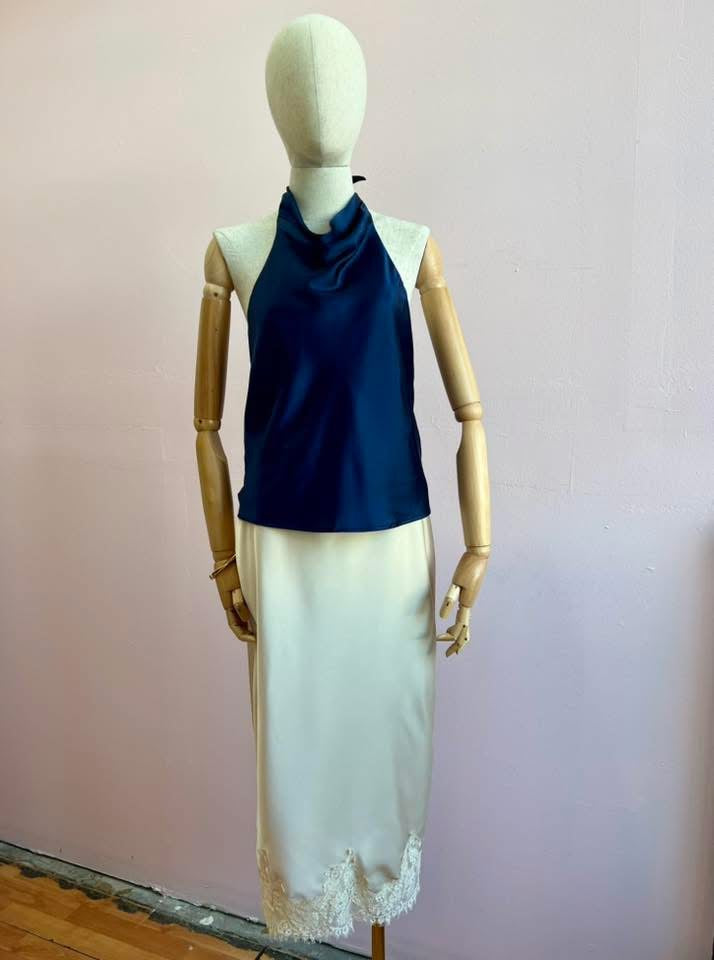 Falda, beige de satín con encaje #11944￼