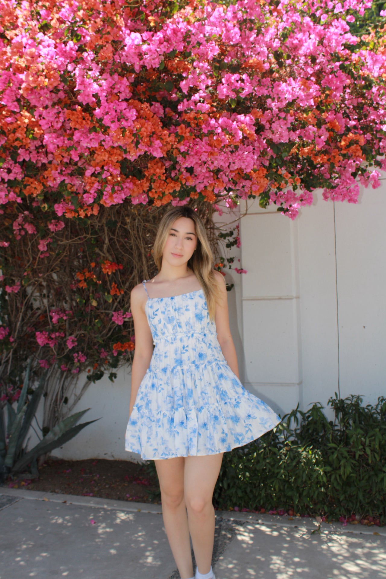 Vestido corto blanco floreado azul #11168