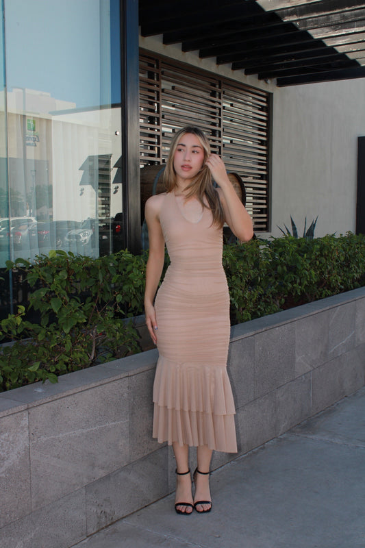 Vestido nude halter midi de mesh #11517