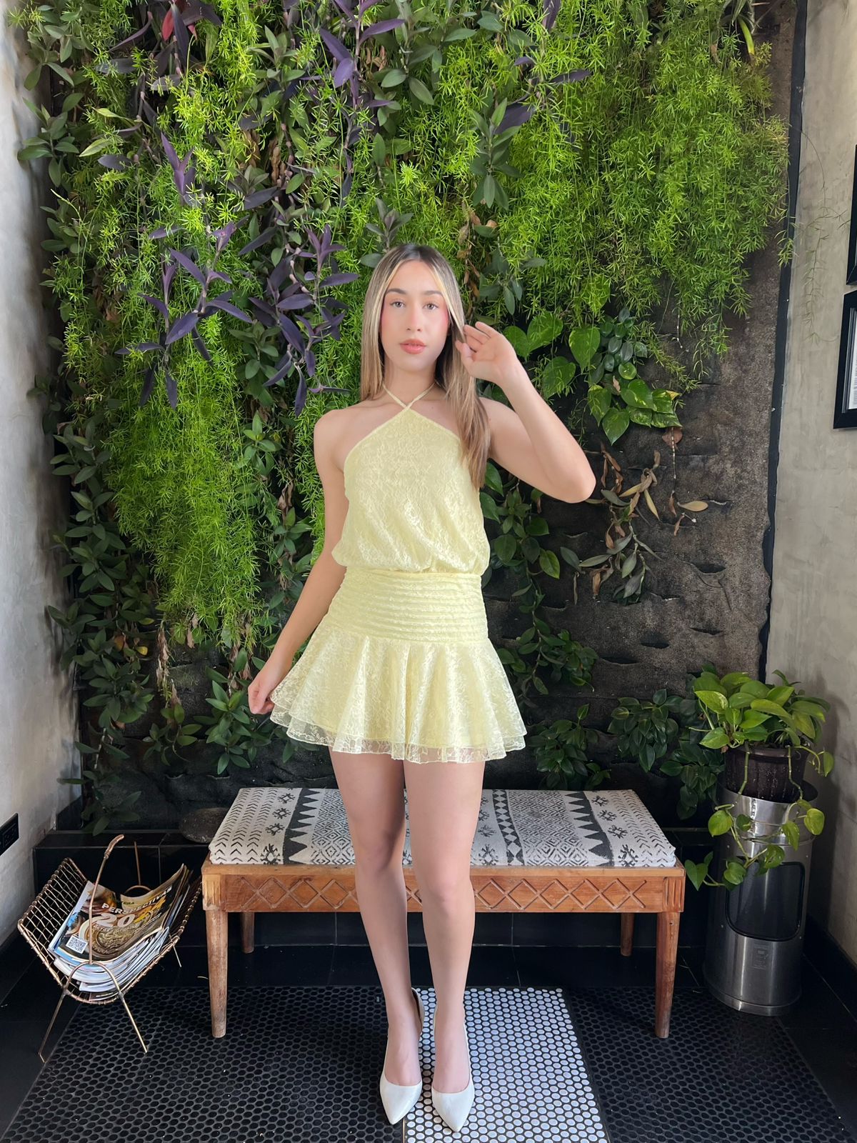 Vestido amarillo corto de encaje #11824