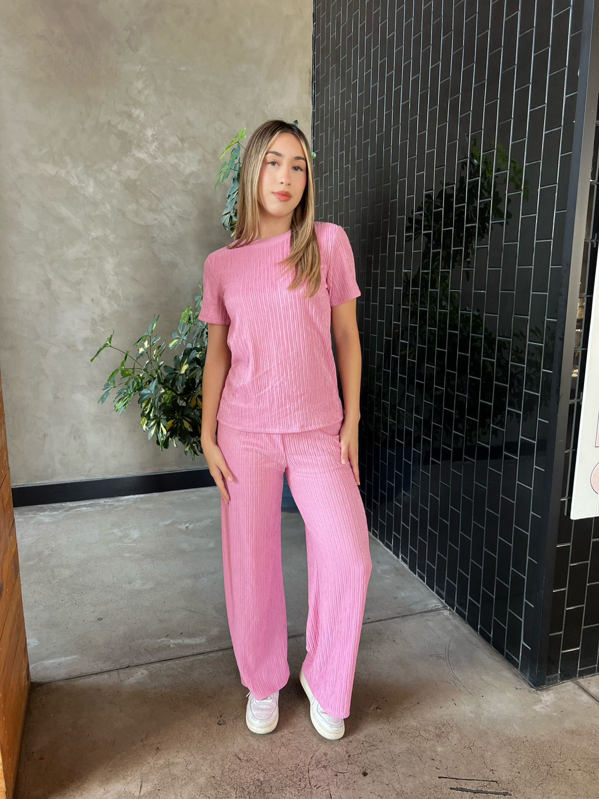 Conjunto Rosa, blusa y pantalón manga corta #11831￼