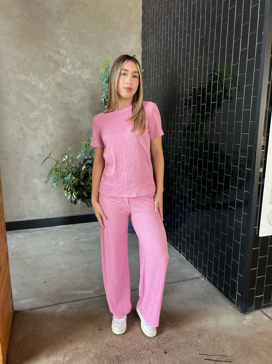 Conjunto Rosa, blusa y pantalón manga corta #11831￼